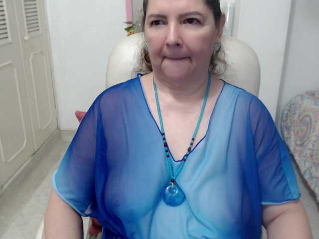 leonela-68