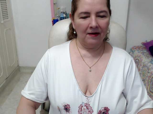 leonela-68