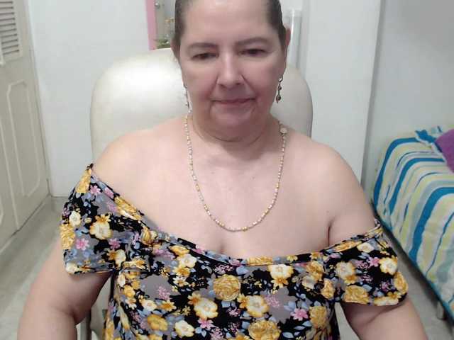 leonela-68