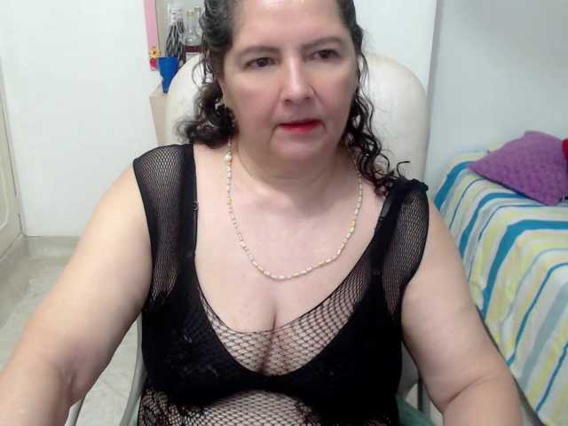 leonela-68