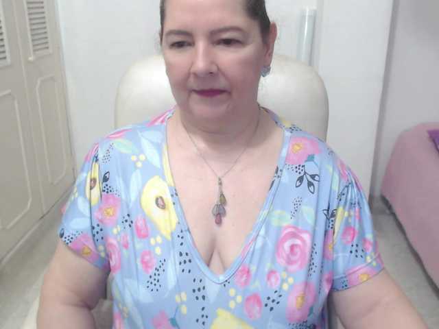leonela-68