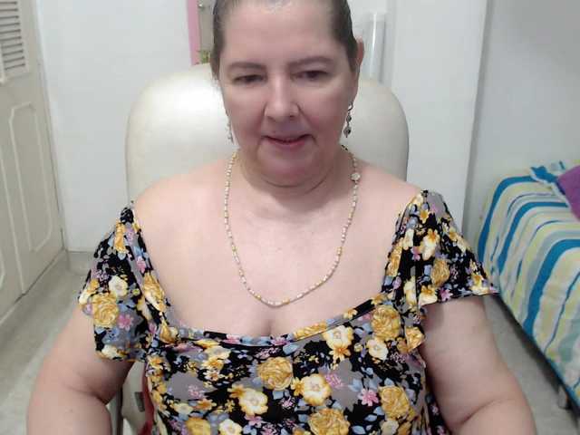 leonela-68