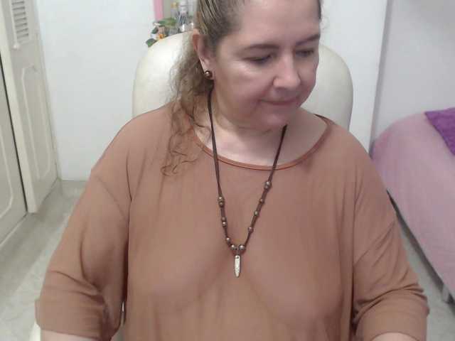 leonela-68
