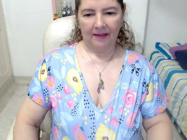 leonela-68 webcam bongacams model stream image