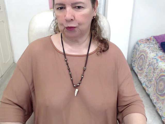 leonela-68