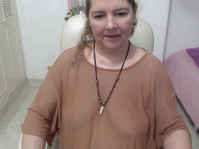 leonela-68
