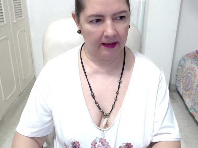 leonela-68