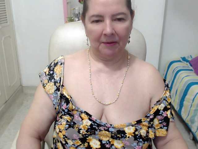 leonela-68