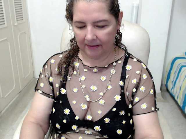 leonela-68