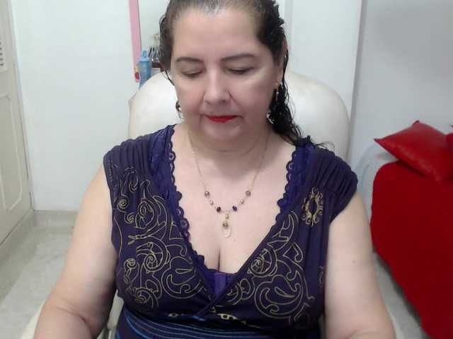 leonela-68