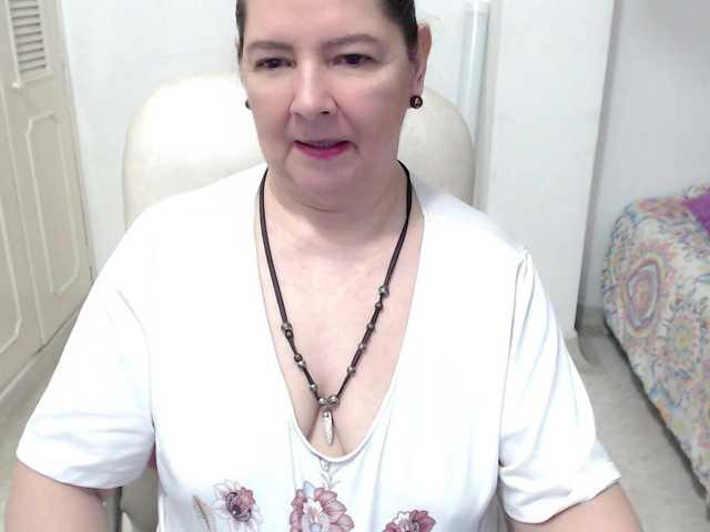 leonela-68