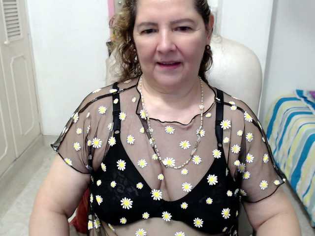 leonela-68