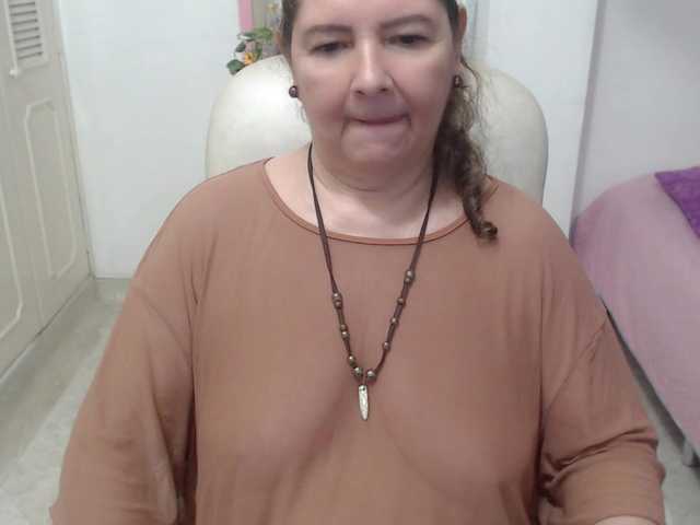 leonela-68