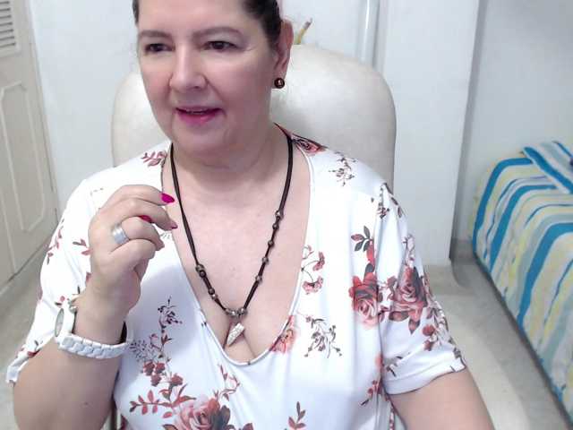 leonela-68