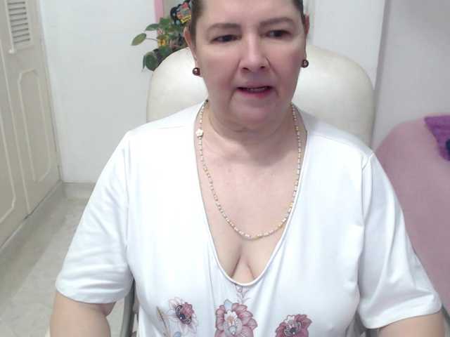 leonela-68