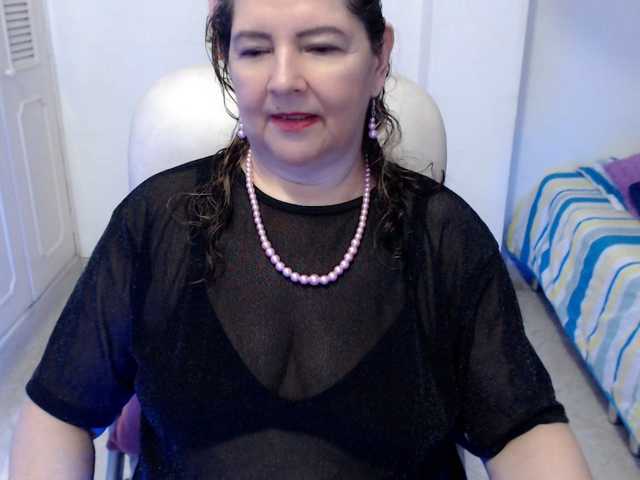 leonela-68 webcam bongacams model stream image