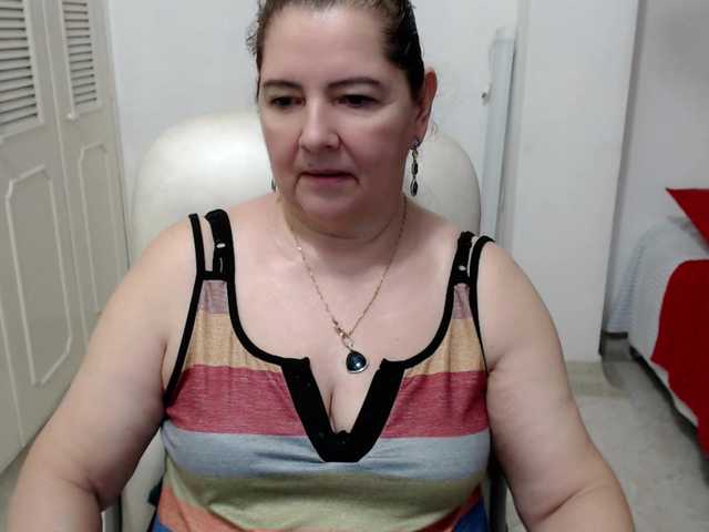 leonela-68
