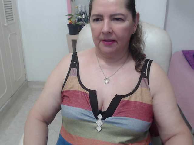 leonela-68