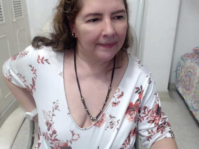 leonela-68