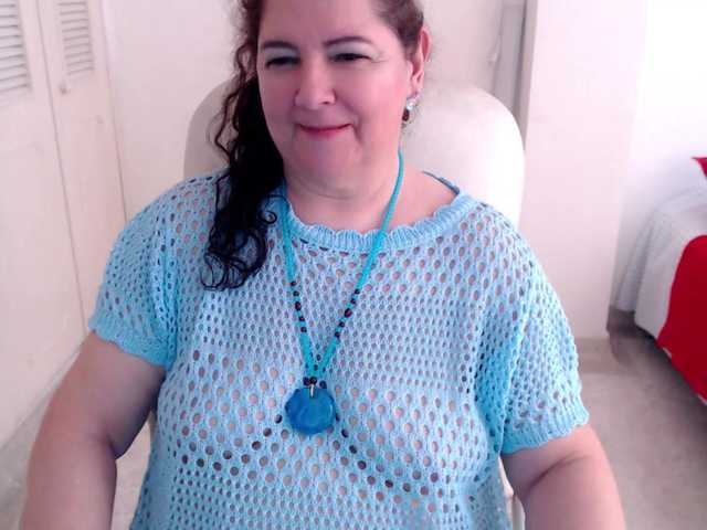 leonela-68 live sex