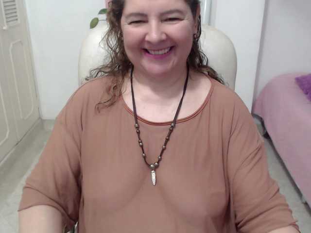 leonela-68
