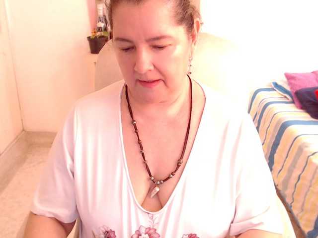 leonela-68