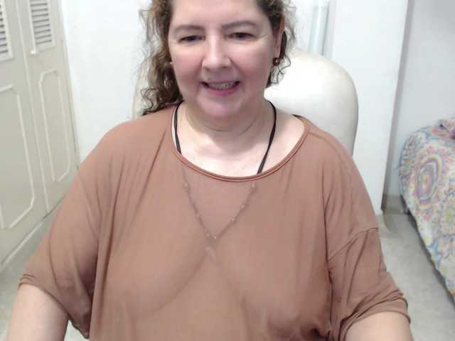 leonela-68