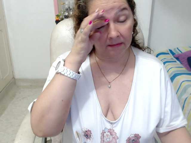 leonela-68