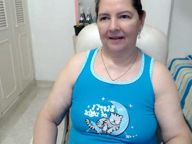 leonela-68, en vivo ahora en BongaCams