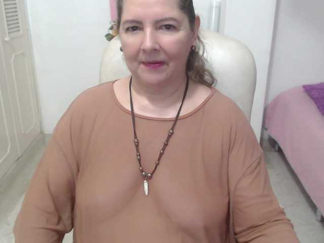 leonela-68