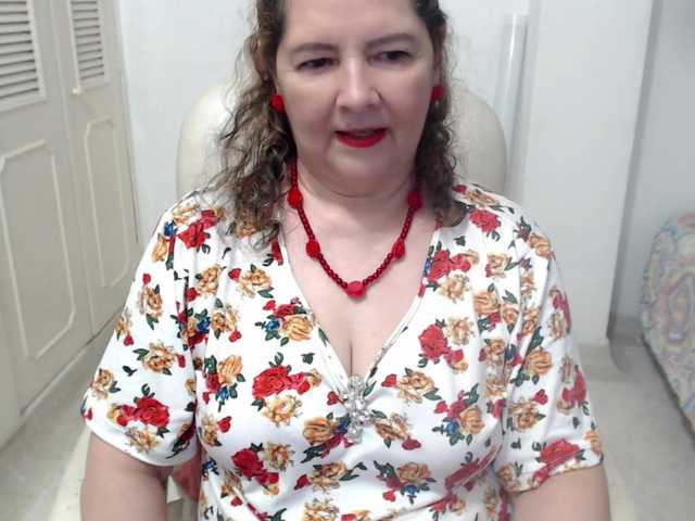leonela-68