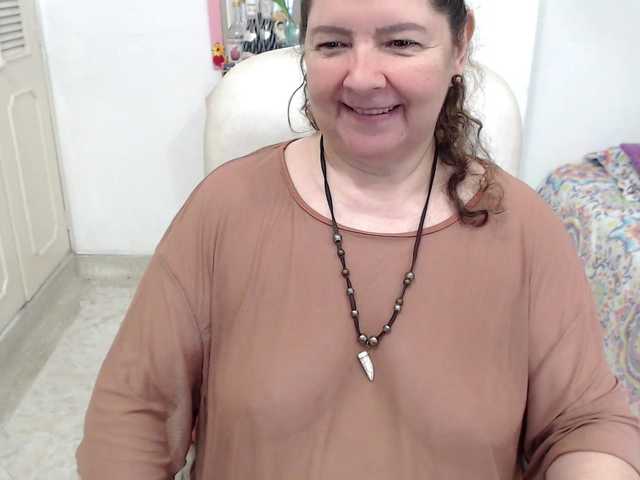 leonela-68