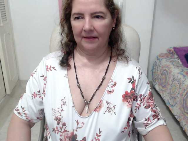 leonela-68