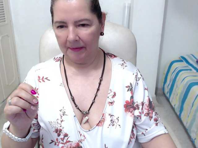 leonela-68