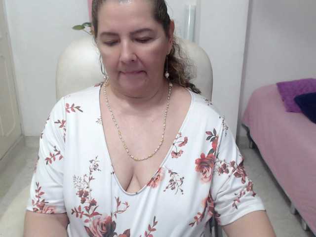 leonela-68
