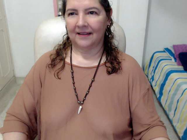 leonela-68