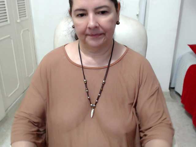 leonela-68