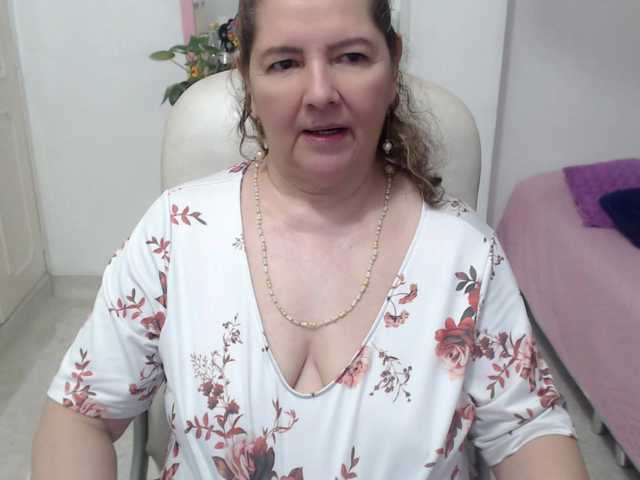 leonela-68