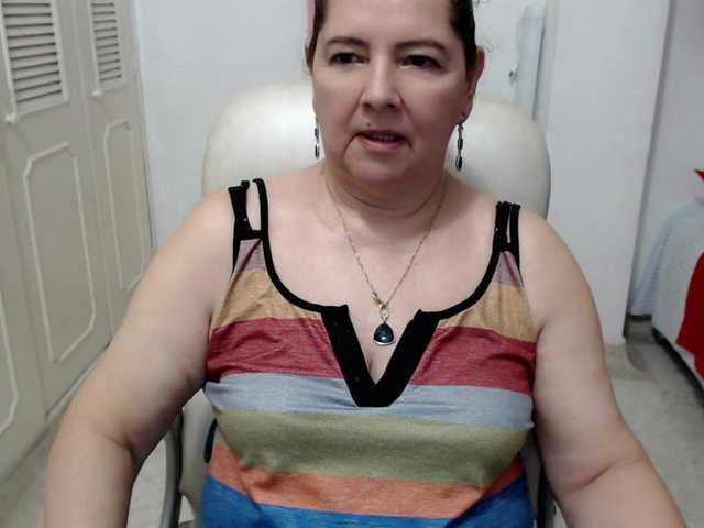 leonela-68