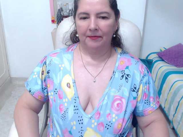 leonela-68