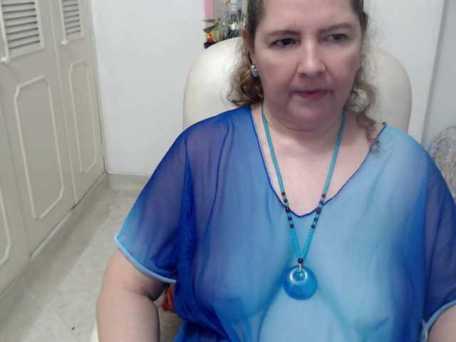 leonela-68