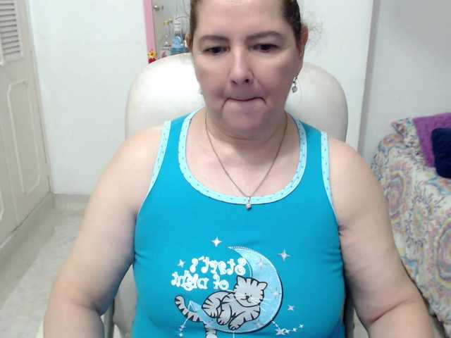 leonela-68