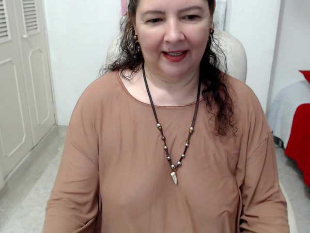 leonela-68