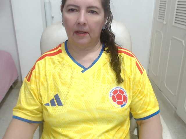 leonela-68