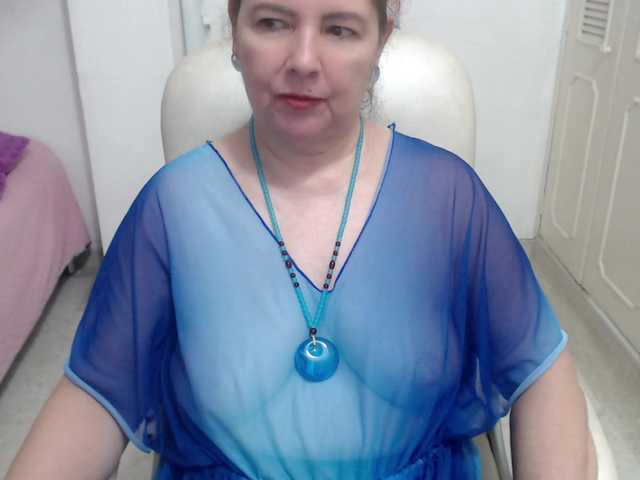 leonela-68