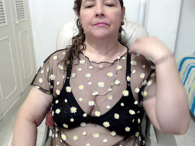 leonela-68