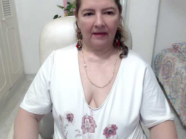 leonela-68