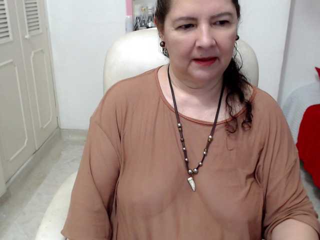 leonela-68