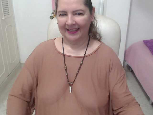 leonela-68