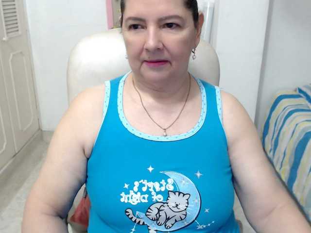 leonela-68 live cam preview